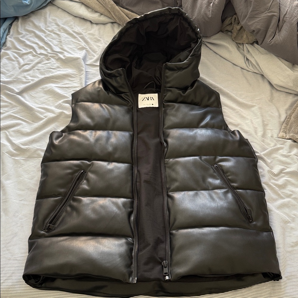 Zara Black Puffer Vest